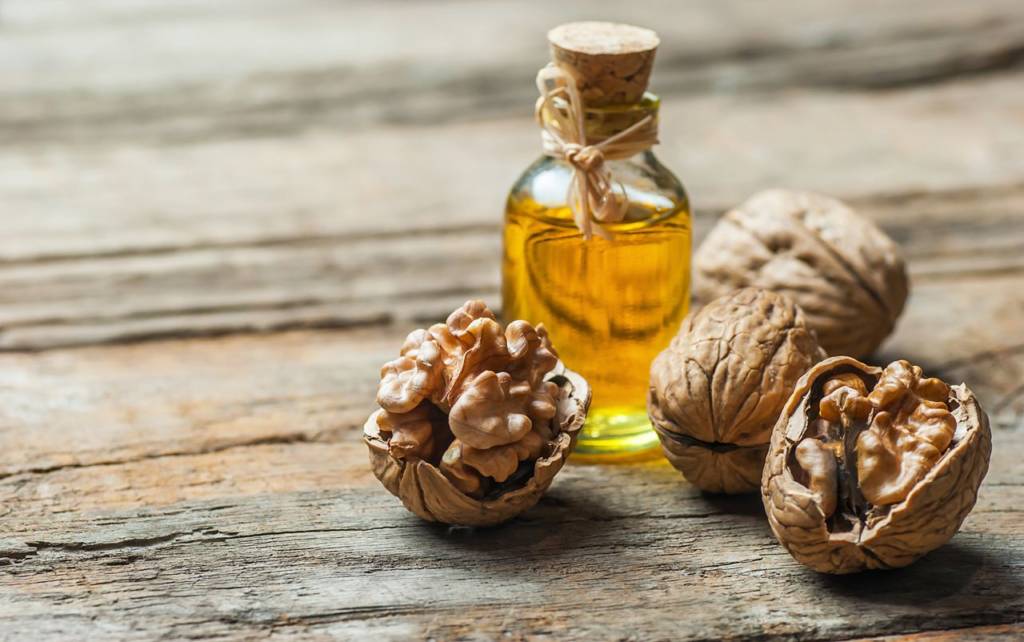 Benefits of Walnut Oil for the Skin